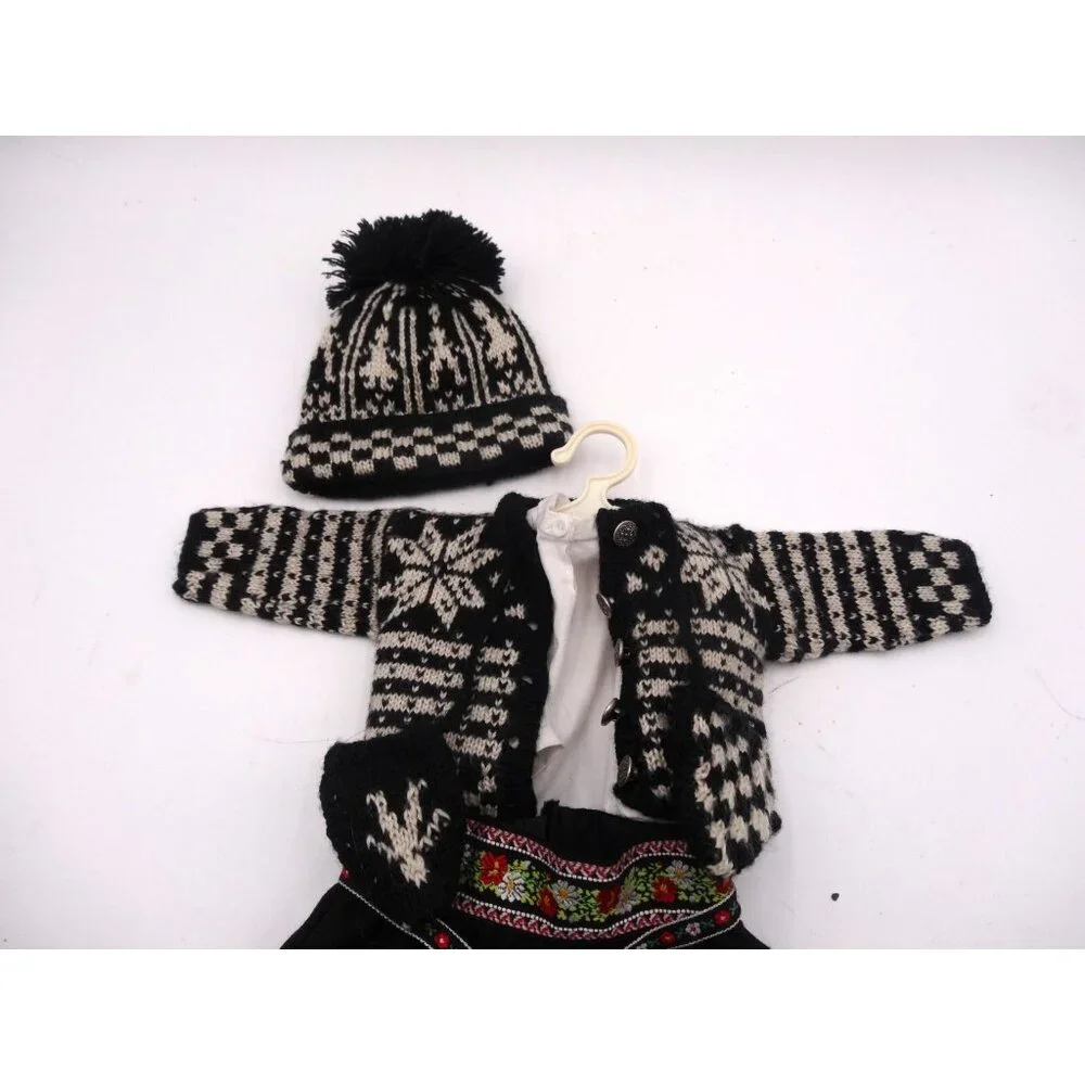 American Girl Kirsten's Winter Woolens Skirt Sweater Hat Mitten Ribbon Hanger To
